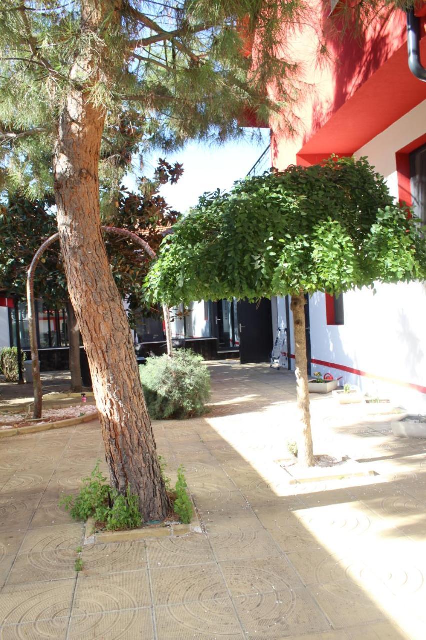 Hotel Color Asenovgrad Buitenkant foto